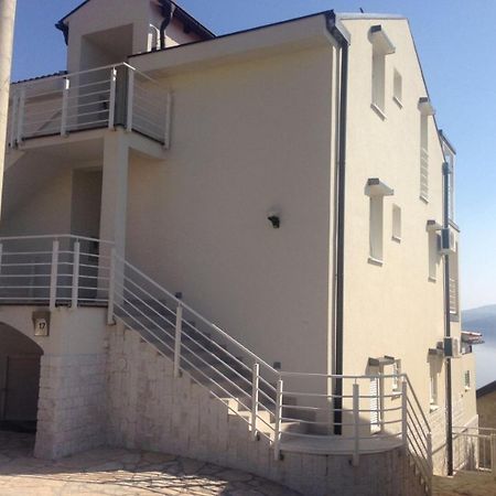 Apartments Neno - 20 M From Beach Ribarica Exterior photo