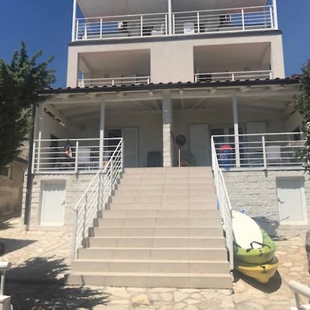 Apartments Neno - 20 M From Beach Ribarica Exterior photo